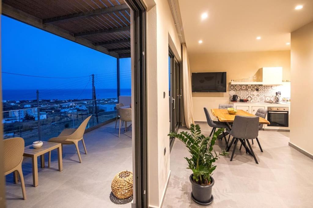 Pearl Suites And Villa Tinos Bagian luar foto